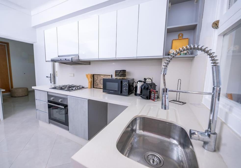 Tradition Meets Modern: 2Br Flat In Rabat Hassan Extérieur photo