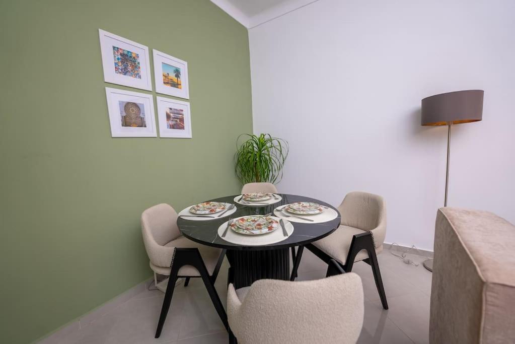 Tradition Meets Modern: 2Br Flat In Rabat Hassan Extérieur photo