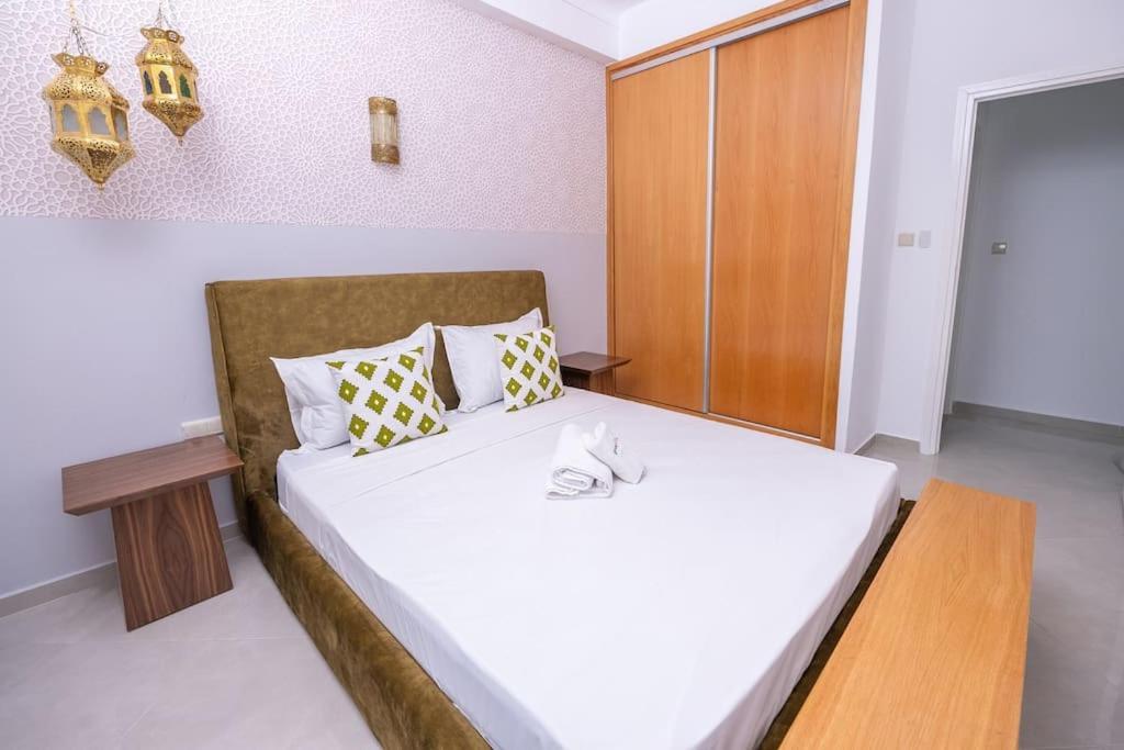 Tradition Meets Modern: 2Br Flat In Rabat Hassan Extérieur photo